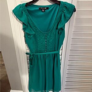 Forever 21 Emerald Green Ruffle Dress